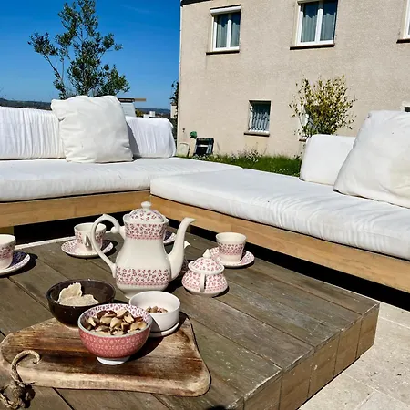 Les Cigales - Paisible Avec Piscine Vila