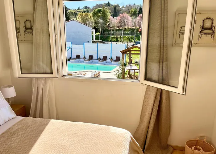 Les Cigales - Paisible Avec Piscine Villa *