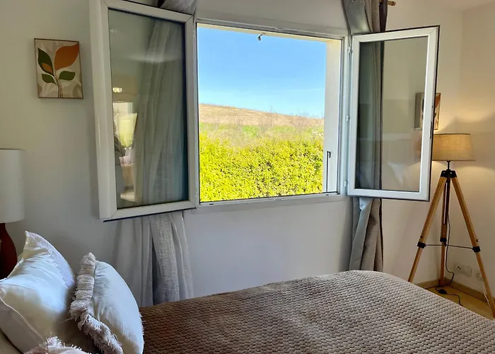 Les Cigales - Paisible Avec Piscine